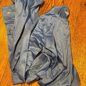 Duofold Women's Thermal Set Top Size Small Bottoms Size Medium Lot of 2